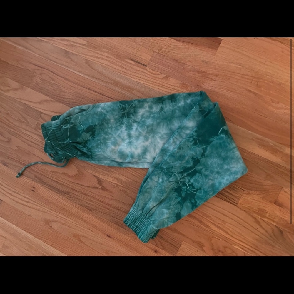 Frankie’s sweats!